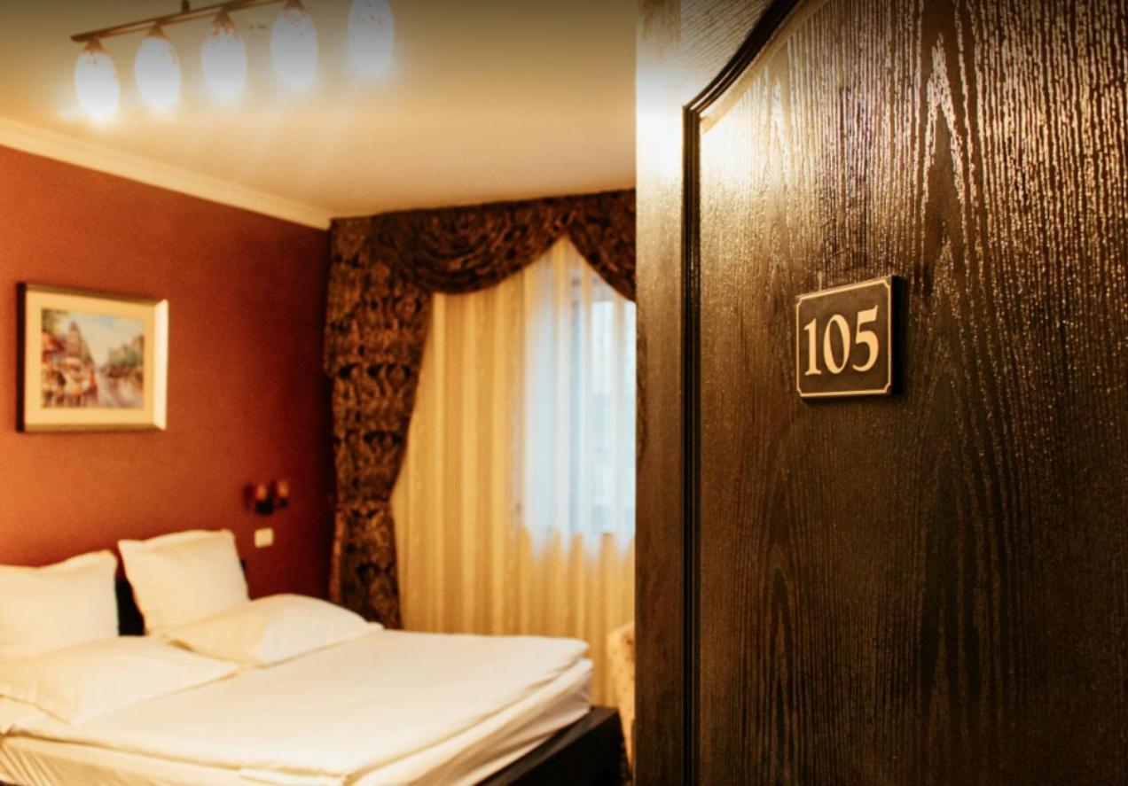 Pensiune Turistica Tosca Bacău Zewnętrze zdjęcie