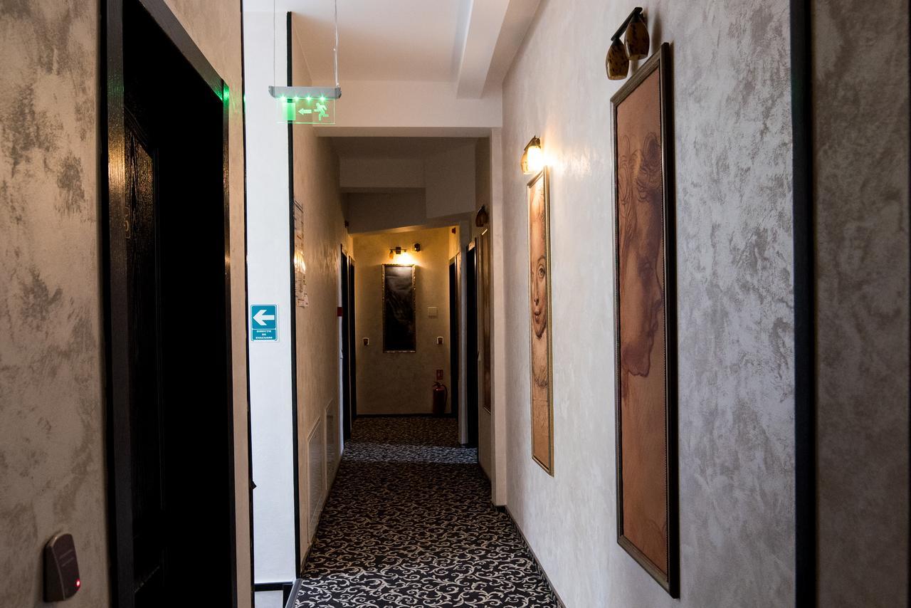 Pensiune Turistica Tosca Bacău Zewnętrze zdjęcie